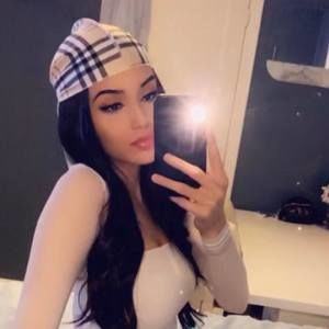 Meet your Posher, Bernadette